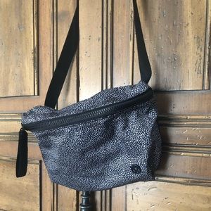 Lululemon Crossbody Belt Bag